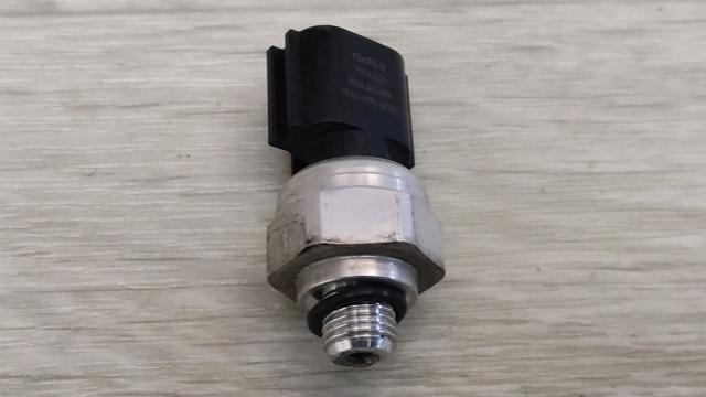 97721D9000 HYUNDAI купить в Ирпень