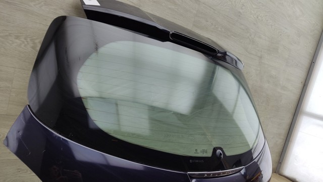 9801010680 PEUGEOT Стекло багажника двери 3/5-й задней (ляды) купить в Каменское