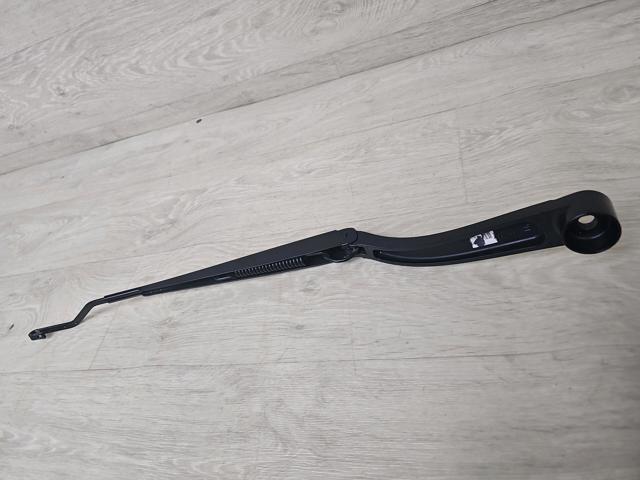 HYUNDAI 98311D7000 Поводок стеклоочистителя в наличии Каменское