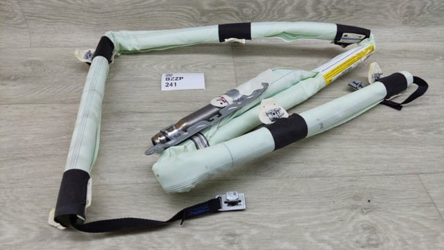 NISSAN 985P05DC0A Шторка боковая, правая в наличии Павлоград