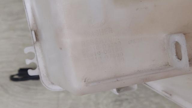 HYUNDAI 98610D3100 Бачок омывателя стекла в наличии Полтава