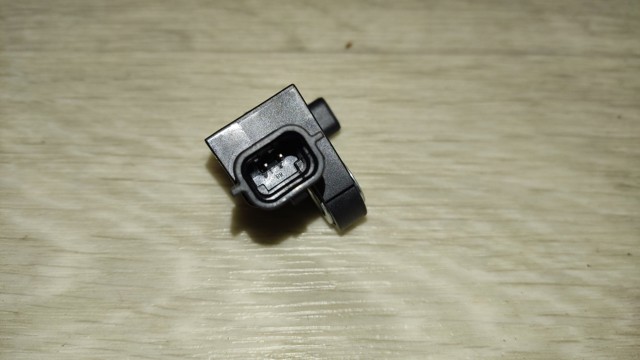 988305NA0A NISSAN Датчик удара купить в Львов