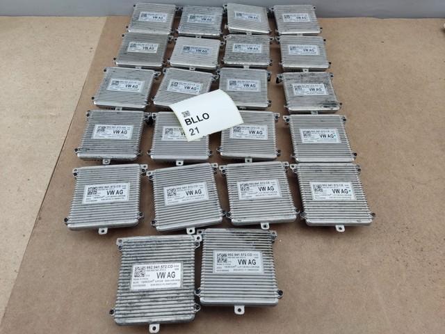 VAG 992941572CD Блок розжига ксенона в наличии Киев