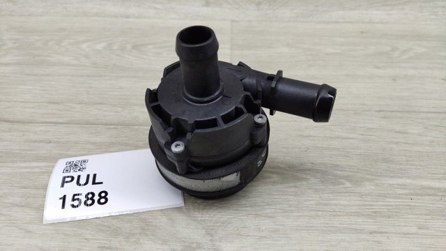 MERCEDES A0005000686 Помпа в наличии Черкассы