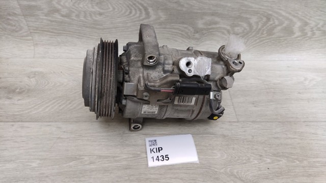 Компрессор кондиционера A0008304202 MERCEDES