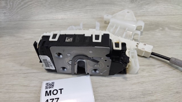 MERCEDES A0997300235 Замок двери задней правой в наличии Кривой Рог