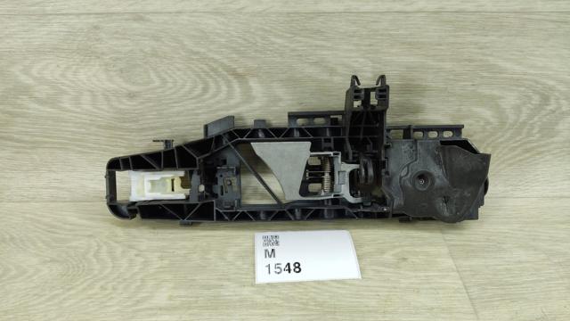 Держатель наружной ручки двери, передней левой A0997601902 MERCEDES