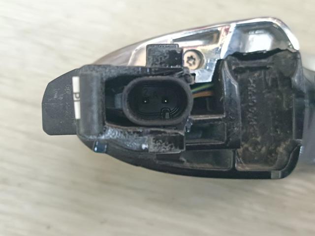 Ручка двери задней наружная правая A0997605601 MERCEDES
