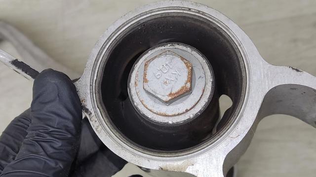 MERCEDES 1183303201 Рычаг передней подвески нижний правый в наличии Винница