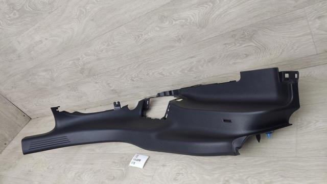MERCEDES A1186903700 Накладка дверного порога внутренняя задняя левая в наличии Ирпень