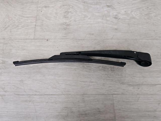 A1568200044 MERCEDES Рычаг-поводок стеклоочистителя заднего стекла купить в Днепр