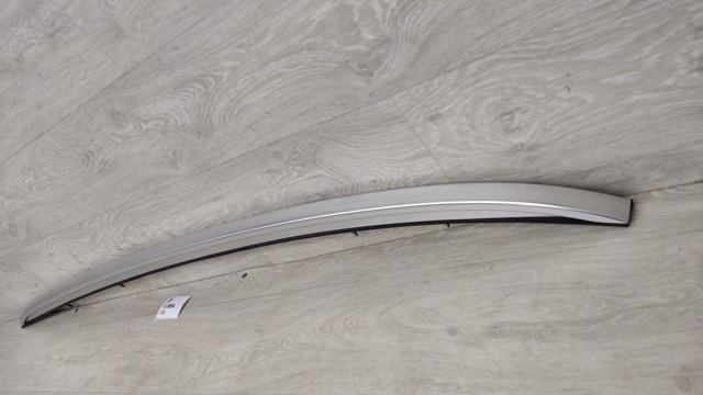 MERCEDES 1568900493 Рейлинг крыши правый в наличии Украина