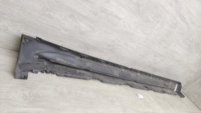 A1676986500 MERCEDES Подножка левая купить в Павлоград