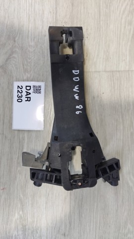 A1687601334 MERCEDES Держатель наружной ручки двери передней левой купить в Кривой Рог