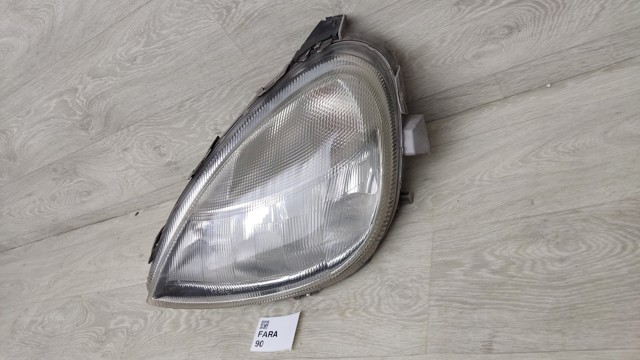 MERCEDES A1688200961 Левая фара в наличии Украина