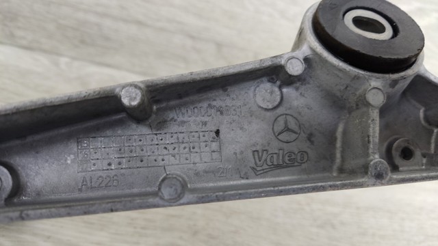 A1768200040 MERCEDES Трапеция дворников купить в Николаев
