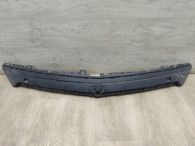 MERCEDES A1768850365 Кронштейн бампера переднего в наличии Кривой Рог