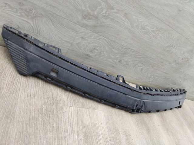 A1768850365 MERCEDES Кронштейн бампера переднего купить в Львов