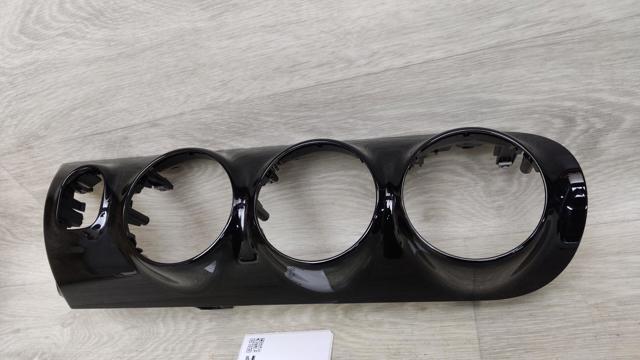 MERCEDES A1776809800 Накладка на торпедо в наличии Ужгород