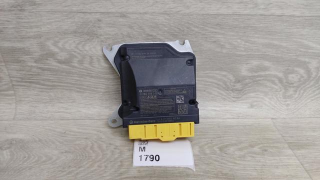 Модуль-процессор управления подушкой безопасности (ЭБУ AIRBAG) A1779006704 MERCEDES