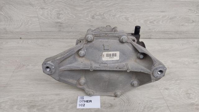 MERCEDES A2053506718 Задний редуктор в наличии Львов