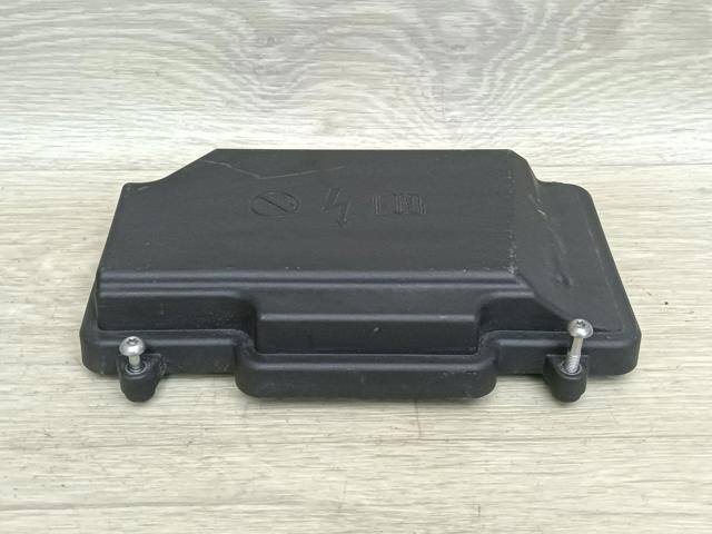 MERCEDES A2055402328 Крышка блока предохранителей в наличии Ирпень
