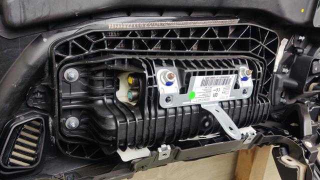 MERCEDES A20568035879J38 Торпедо в наличии Сумы