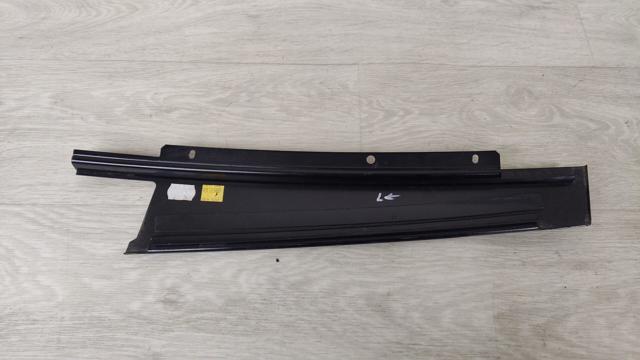 MERCEDES A2056900987 Накладка двери задней левой вертикальная в наличии Сумы