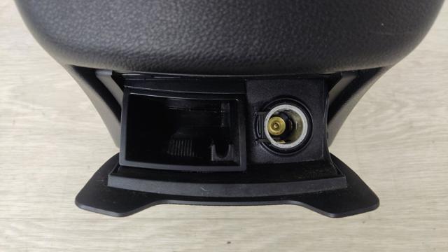 A2058300501 MERCEDES Решетка вентиляции салона в подлокотнике задняя купить в Киев