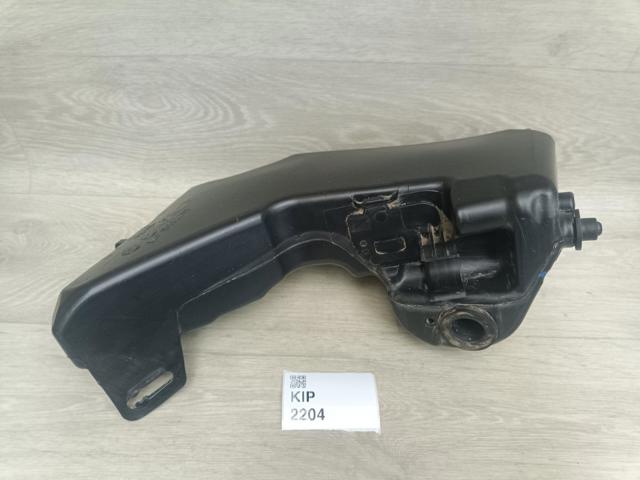 Водяной бачок омывателя стекла A2058690220 MERCEDES
