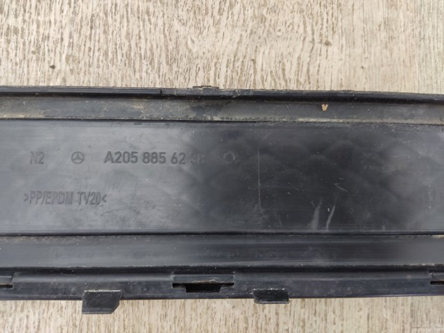 Молдинг бампера заднего A2058856238 MERCEDES