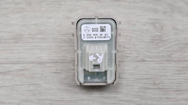 A20590515138R73 MERCEDES Кнопочный блок управления стеклоподъемником передний правый купить в Хмельницкий