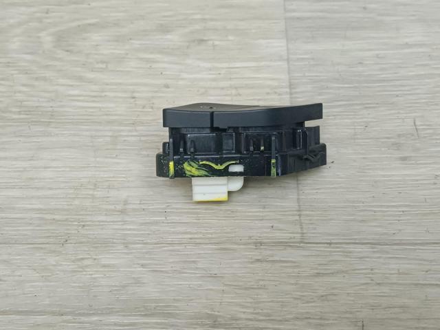 MERCEDES A2059055151 в наличии Украина