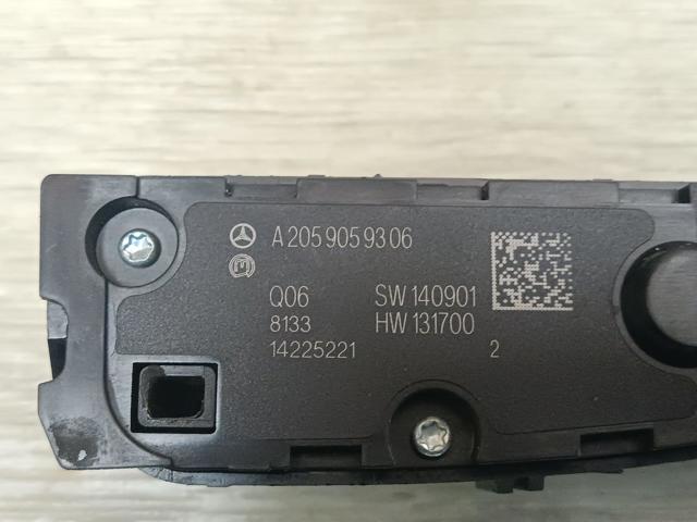 A2059059306 MERCEDES Блок кнопок центральной консоли купить в Николаев