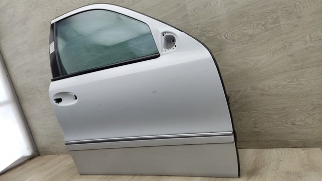 MERCEDES A2117201405 Дверь передняя правая в наличии Николаев