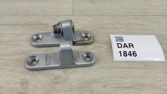 MERCEDES A2117201637 Петля двери передней правой в наличии Харьков