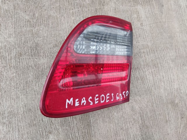 A2118203064 MERCEDES Фонарь задний правый внутренний купить в Николаев