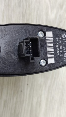 MERCEDES A2118219958 Кнопочный блок управления стеклоподъемником передний левый в наличии Сумы
