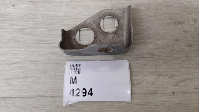Крепление фары передней, левой A2136202800 MERCEDES