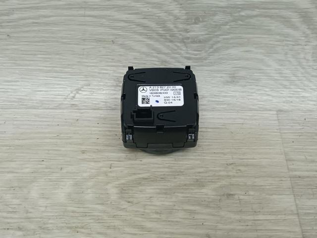 A2138272000 MERCEDES Часы салонные купить в Чернигов