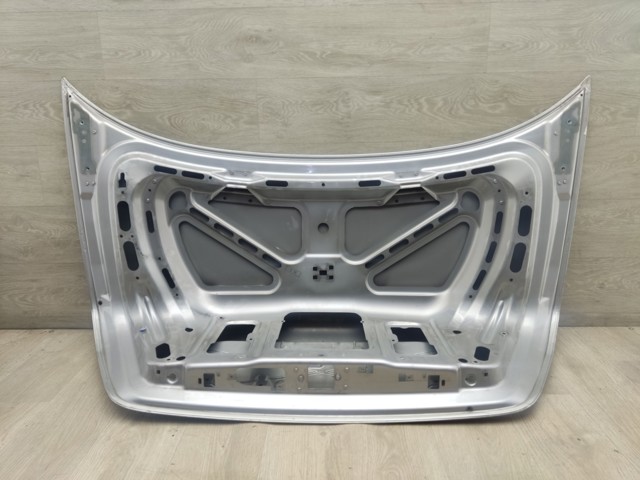 Крышка багажника A2207500675 MERCEDES