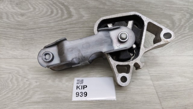 A2462400809 MERCEDES Подушка (опора) двигателя правая верхняя купить в Сумы