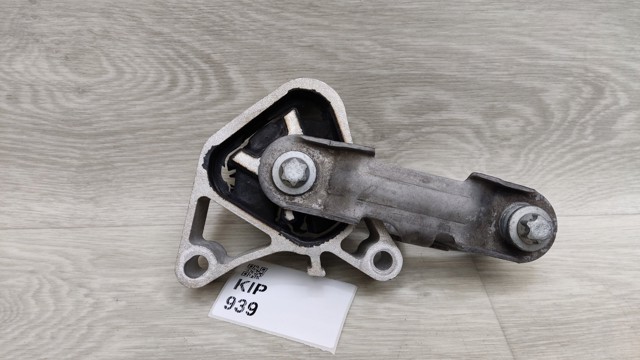 MERCEDES A2462400809 Подушка (опора) двигателя правая верхняя в наличии Каменское