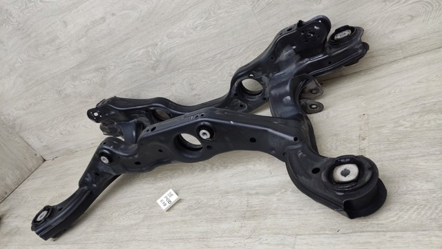MERCEDES A2463501408 Балка задней подвески (подрамник) в наличии Черновцы
