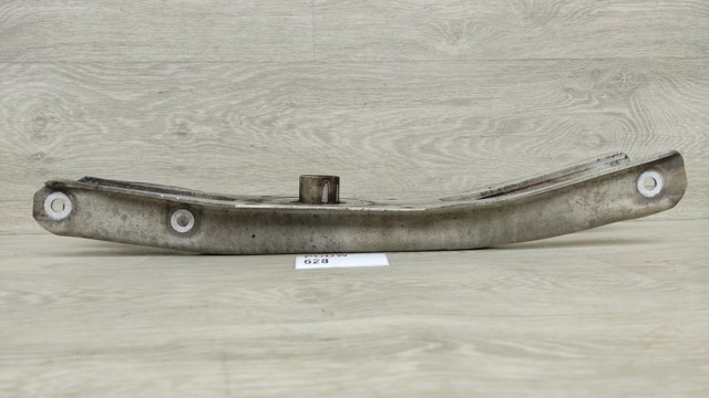 MERCEDES A2463520002 Рычаг задней подвески нижний левый/правый в наличии Черкассы