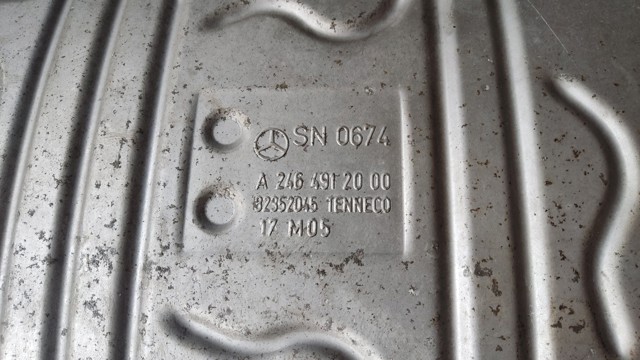 MERCEDES A2464901650 Глушитель, центральная часть в наличии Тернополь