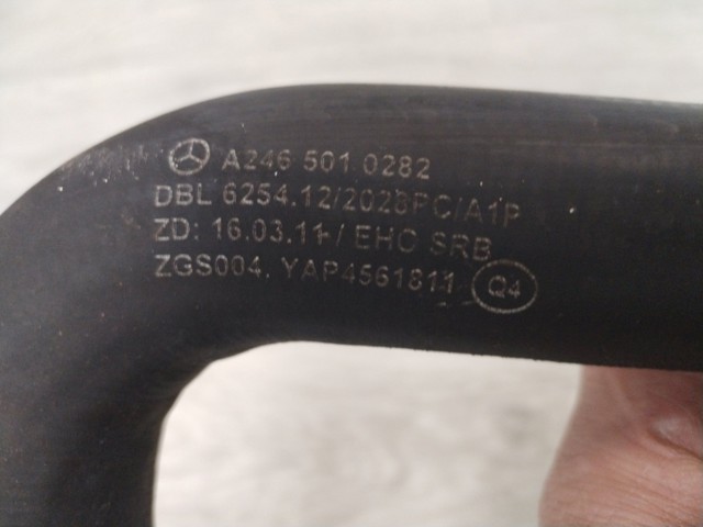 Патрубок радиатора охлаждения нижний A2465010282 MERCEDES