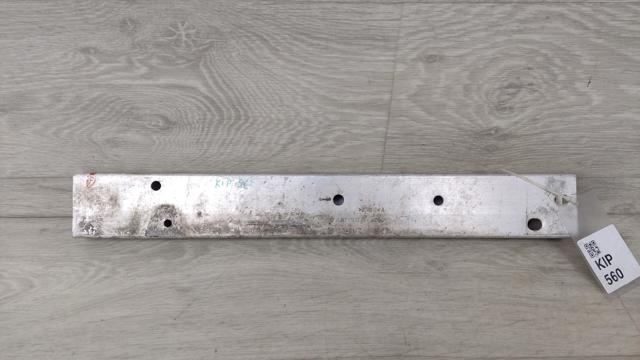 Кронштейн передней панели правый A2466280229 MERCEDES