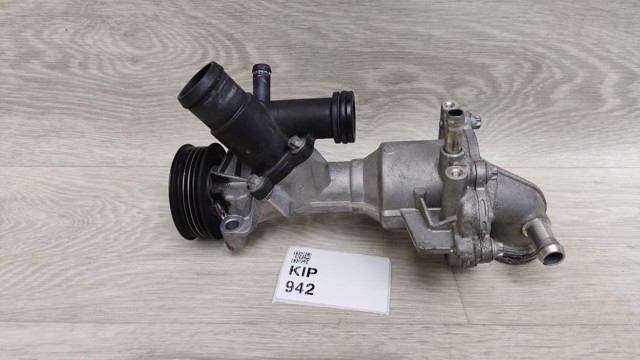 Помпа охлаждения A2702000600 MERCEDES