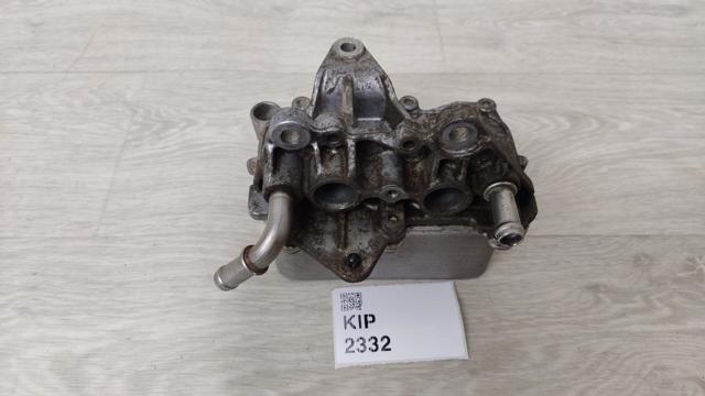 Радиатор масляный холодильник A2741880200 MERCEDES